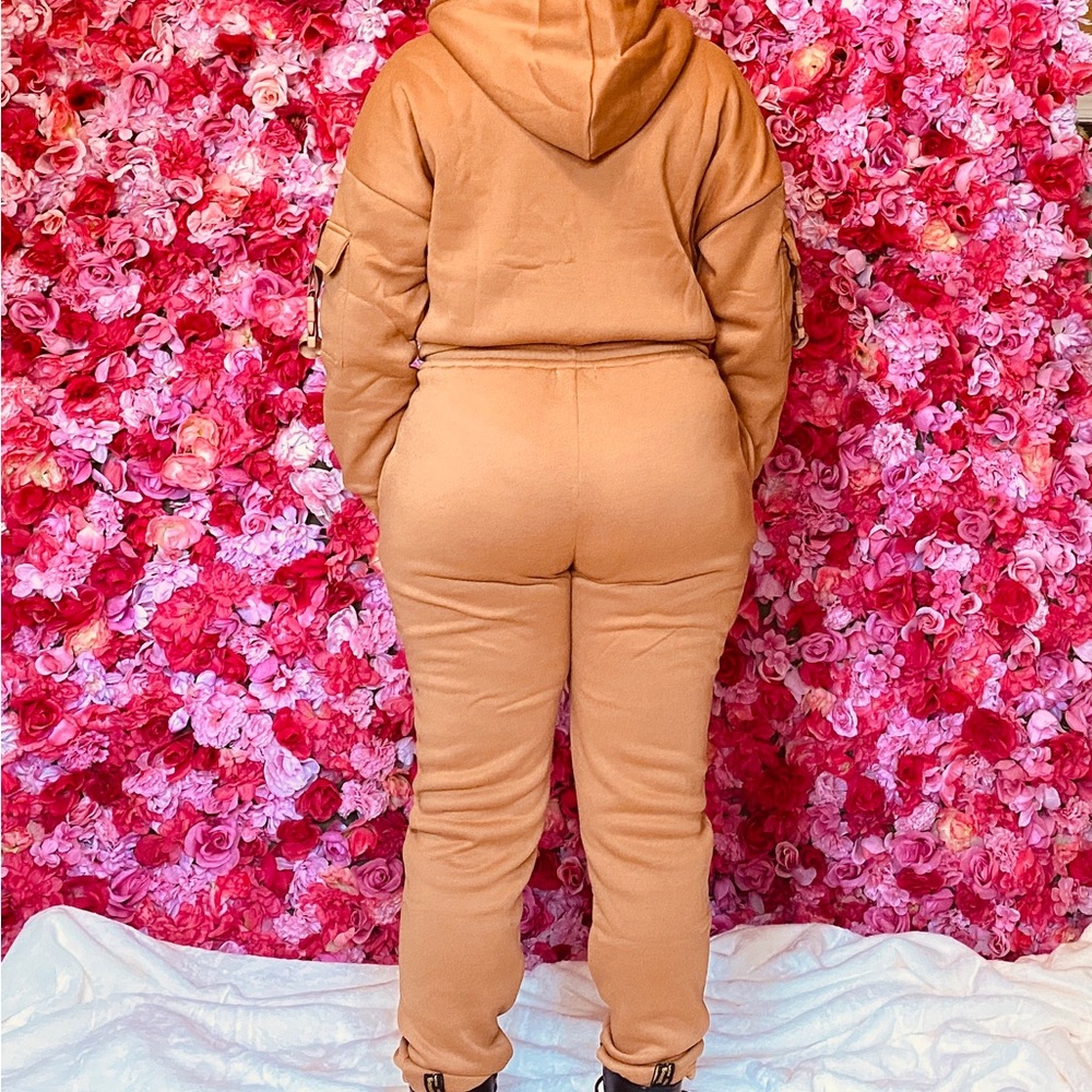 Two piece jogger set - Picture 4 of 8